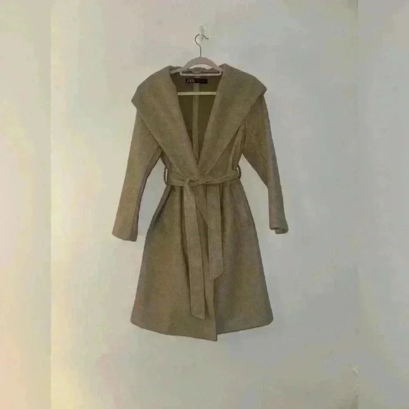 Zara Hooded Coat in Beige, worn once - Picture 2 of 6